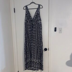 Covington Black and White Patterned Maxi Dress